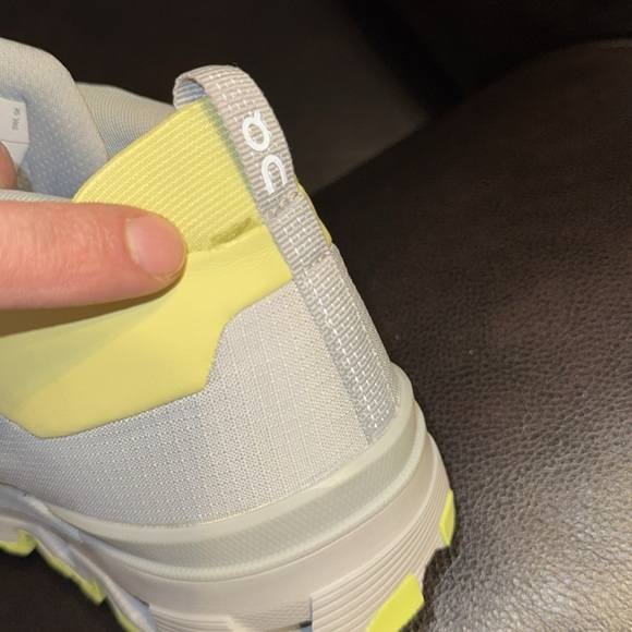 On Womens Cloudtrax Textile Synthetic Boots size 8 New without box - Picture 7 of 7